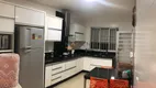 Foto 2 de Casa com 4 Quartos à venda, 327m² em Jardim América, Goiânia