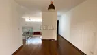 Foto 6 de Casa com 4 Quartos para alugar, 350m² em Quebec, Londrina