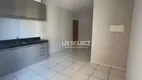 Foto 2 de Apartamento com 2 Quartos à venda, 52m² em Parque Santo Antônio, Uberlândia