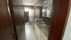 Foto 13 de Apartamento com 4 Quartos para alugar, 159m² em Boa Vista, Uberaba