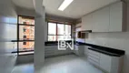 Foto 7 de Apartamento com 4 Quartos à venda, 272m² em Centro, Uberlândia