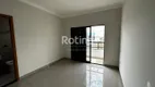 Foto 4 de Casa com 3 Quartos à venda, 126m² em Aclimacao, Uberlândia