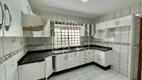 Foto 10 de Casa de Condomínio com 3 Quartos para alugar, 240m² em Jardim Itaipu, Marília