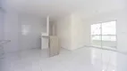 Foto 2 de Apartamento com 2 Quartos para alugar, 55m² em Araturi, Caucaia