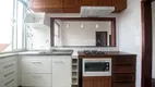 Foto 3 de Apartamento com 2 Quartos à venda, 61m² em Centro Histórico, Porto Alegre