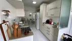Foto 28 de Apartamento com 4 Quartos à venda, 200m² em Acupe de Brotas, Salvador