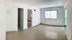 Foto 2 de Apartamento com 1 Quarto à venda, 50m² em Praia das Pitangueiras, Guarujá