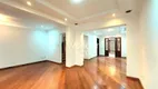 Foto 2 de Casa com 3 Quartos à venda, 220m² em Vila Nova Conceição, São Paulo