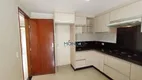 Foto 14 de Casa com 3 Quartos para alugar, 222m² em Jardim Maria do Carmo, Londrina