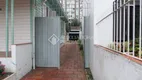 Foto 4 de Casa com 3 Quartos à venda, 120m² em Passo da Areia, Porto Alegre