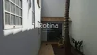 Foto 16 de Casa com 3 Quartos à venda, 235m² em Tubalina, Uberlândia