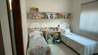 Foto 20 de Casa com 3 Quartos à venda, 200m² em Vigilato Pereira, Uberlândia