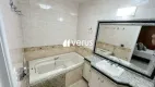 Foto 14 de Casa com 4 Quartos à venda, 328m² em Vigilato Pereira, Uberlândia