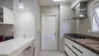 Foto 29 de Apartamento com 3 Quartos à venda, 230m² em Morumbi, São Paulo