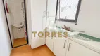 Foto 23 de Apartamento com 3 Quartos à venda, 120m² em Praia das Pitangueiras, Guarujá