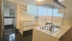 Foto 10 de Apartamento com 3 Quartos para alugar, 180m² em Jardim América, São Paulo