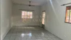 Foto 6 de Casa com 2 Quartos para alugar, 1200m² em Vale do Igapo, Bauru