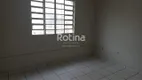 Foto 4 de Casa com 2 Quartos para alugar, 113m² em Centro, Uberlândia