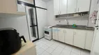 Foto 6 de Apartamento com 3 Quartos à venda, 94m² em Praia das Pitangueiras, Guarujá