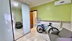 Foto 18 de Apartamento com 3 Quartos à venda, 182m² em Praia das Pitangueiras, Guarujá