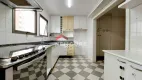 Foto 30 de Apartamento com 4 Quartos à venda, 200m² em Morumbi, São Paulo