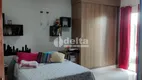 Foto 7 de Casa com 4 Quartos à venda, 246m² em Jardim Europa, Uberlândia