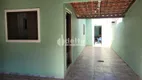 Foto 12 de Casa com 3 Quartos à venda, 110m² em Jardim das Palmeiras, Uberlândia