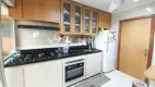 Foto 16 de Apartamento com 3 Quartos para alugar, 125m² em Jardim Aeroporto, São Paulo