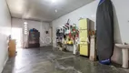 Foto 37 de Casa com 5 Quartos à venda, 300m² em Santa Cecília, Porto Alegre