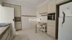 Foto 10 de Apartamento com 3 Quartos para alugar, 130m² em José Menino, Santos