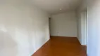 Foto 20 de Apartamento com 3 Quartos à venda, 78m² em Passo da Areia, Porto Alegre