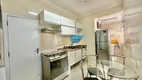 Foto 18 de Apartamento com 3 Quartos à venda, 100m² em Pitangueiras, Guarujá