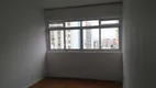 Foto 2 de Apartamento com 3 Quartos para alugar, 83m² em Aclimação, São Paulo