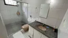 Foto 16 de Casa com 3 Quartos à venda, 190m² em Tubalina, Uberlândia