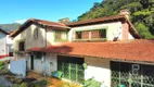 Foto 2 de Casa com 7 Quartos à venda, 457m² em Cascata dos Amores, Teresópolis