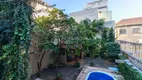 Foto 31 de Casa com 4 Quartos à venda, 273m² em Rio Branco, Porto Alegre