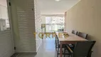 Foto 4 de Apartamento com 3 Quartos à venda, 100m² em Praia das Pitangueiras, Guarujá