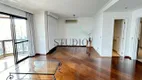 Foto 3 de Apartamento com 3 Quartos para venda ou aluguel, 160m² em Pacaembu, São Paulo