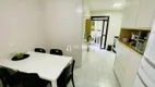 Foto 8 de Apartamento com 3 Quartos à venda, 105m² em Praia das Pitangueiras, Guarujá