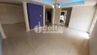 Foto 5 de Casa com 4 Quartos para alugar, 482m² em Lidice, Uberlândia
