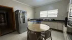 Foto 39 de Casa com 5 Quartos à venda, 281m² em Marapé, Santos