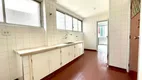 Foto 24 de Apartamento com 4 Quartos à venda, 239m² em Higienópolis, São Paulo