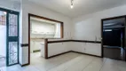 Foto 10 de Casa com 4 Quartos para venda ou aluguel, 280m² em Três Figueiras, Porto Alegre