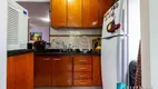 Foto 4 de Apartamento com 2 Quartos à venda, 54m² em Parque Maria Helena, São Paulo