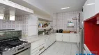 Foto 32 de Apartamento com 3 Quartos à venda, 262m² em Higienópolis, São Paulo