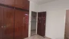 Foto 10 de Sobrado com 4 Quartos para alugar, 302m² em Centro, Jundiaí