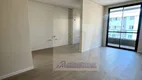 Foto 2 de Apartamento com 2 Quartos à venda, 71m² em Barreiros, São José