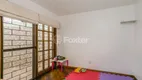 Foto 18 de Casa com 5 Quartos à venda, 243m² em Espiríto Santo, Porto Alegre