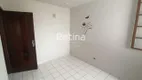 Foto 21 de Casa com 3 Quartos para alugar, 180m² em Lidice, Uberlândia