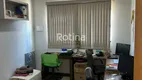 Foto 10 de Casa com 3 Quartos à venda, 167m² em Jardim Europa, Uberlândia